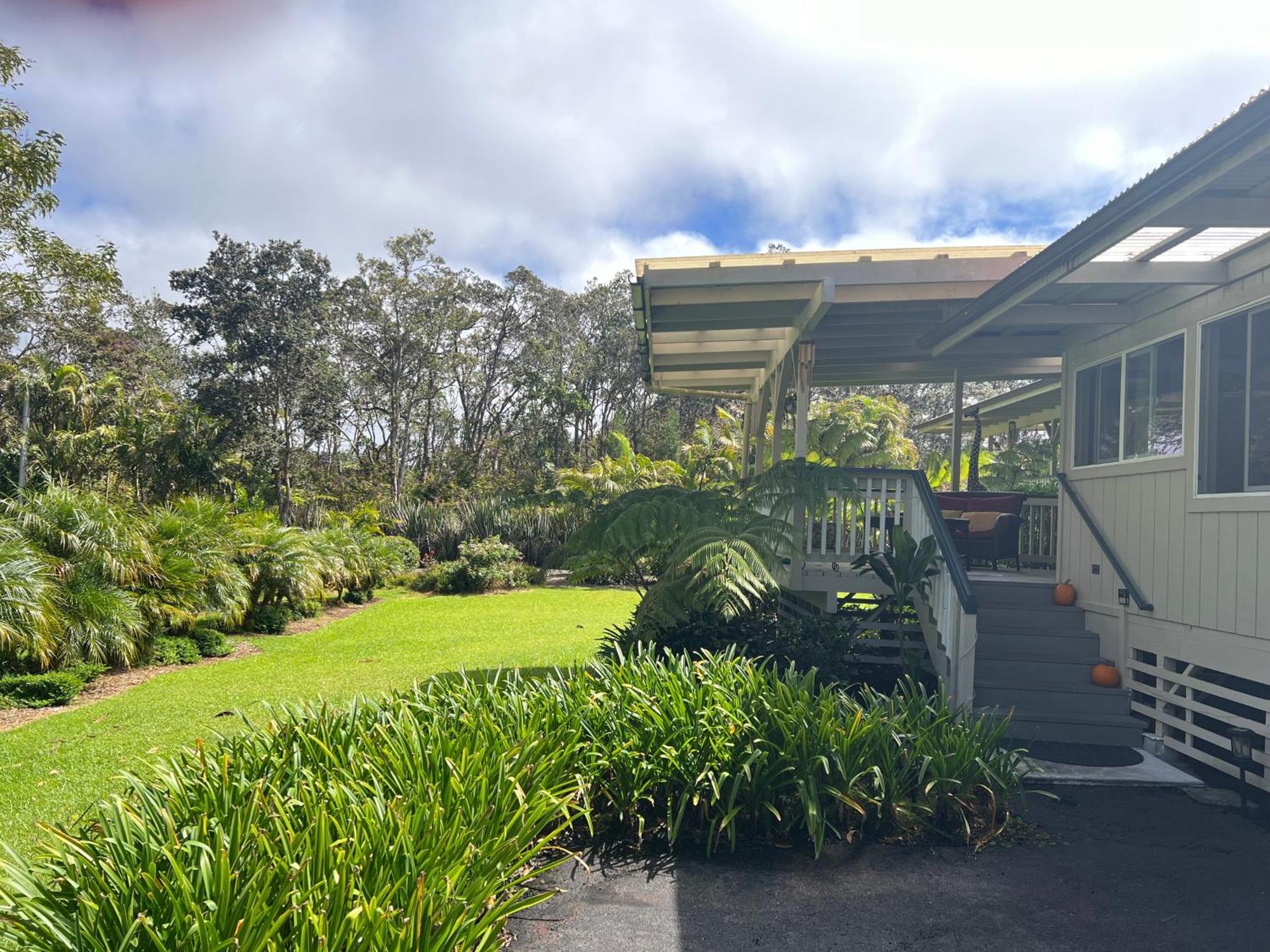 Aloha Junction Bed And Breakfast -Minutes Away From Hawaii Volcanoes National Park Exterior foto